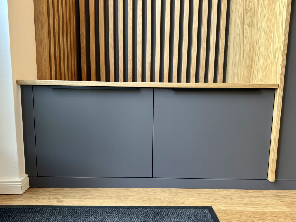 Garderobe mit Antifingerprintoberfläche